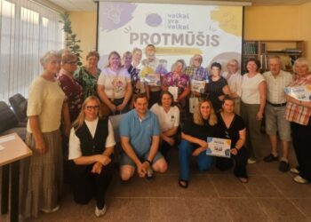 Protmūšis „Žinios jungia“ subūrė bendrystei ir žinioms apie vaiko globą